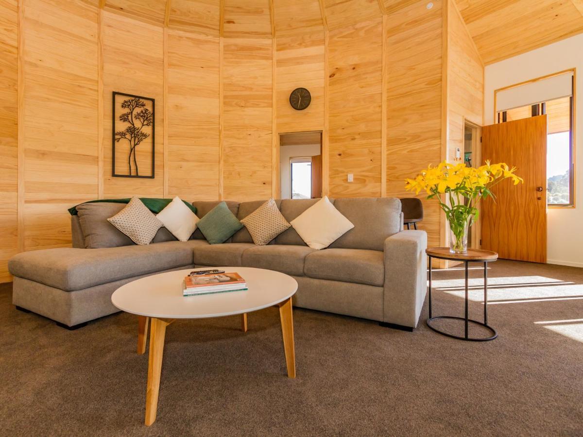 Heavenly Spa Views - Ohakune Holiday Home 外观 照片