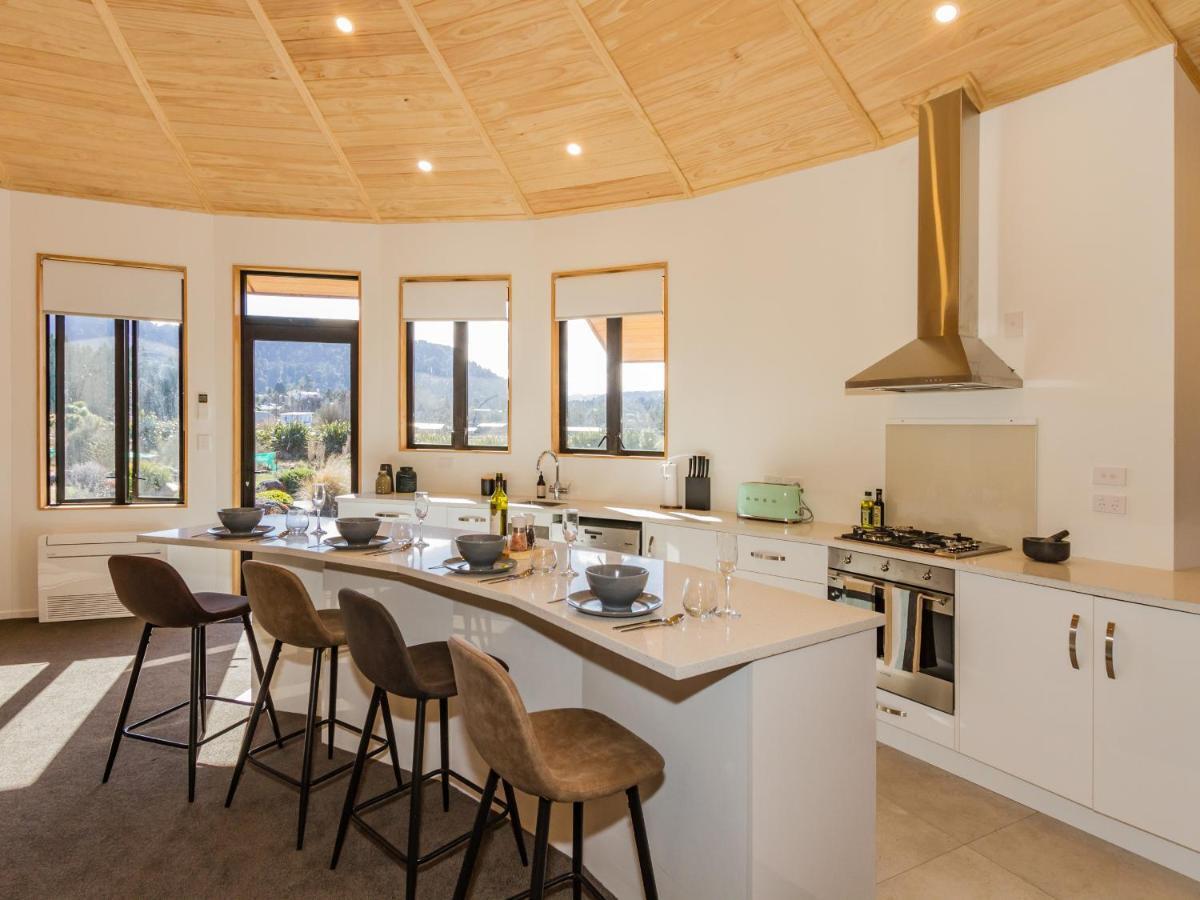 Heavenly Spa Views - Ohakune Holiday Home 外观 照片