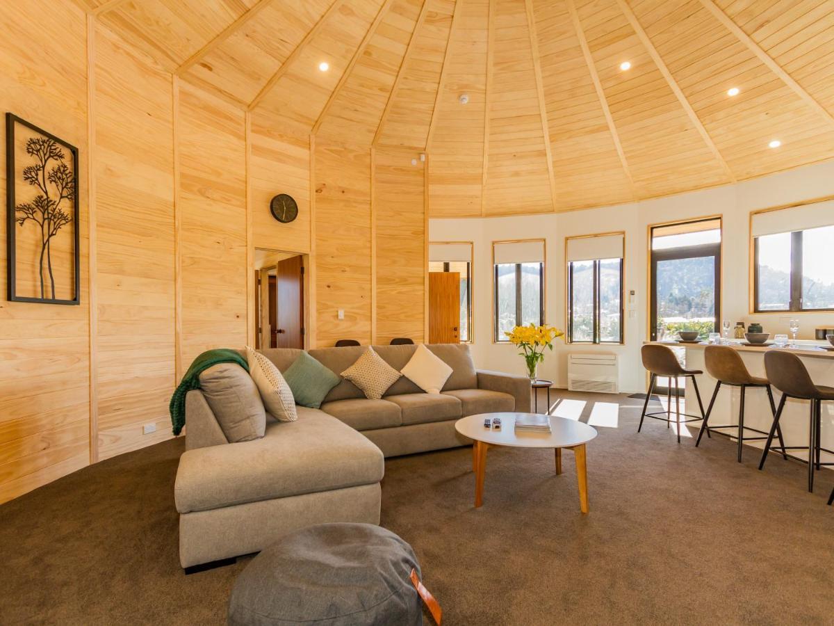 Heavenly Spa Views - Ohakune Holiday Home 外观 照片
